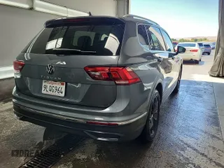 2024 Volkswagen Tiguan SE with VIN 3VV3B7AX1RM108036, listed as a IAAI auction lot 42796415 with 37,805 mi miles and . Bid and sale history available at DreamBid. Image 20.