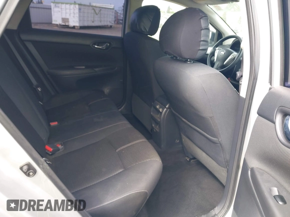 2017 Nissan Sentra SR z VIN 3N1AB7AP0HY390587, wystawiony jako IAAI lot #42064245 z przebiegiem 175 046 mil mil oraz . Historia ofert i sprzedaży dostępna na DreamBid. Obrazek 8.