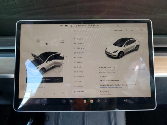 2023 Tesla Model Y Long Range z VIN 7SAYGDEE8PF816544, wystawiony jako Copart lot #57170485 z przebiegiem 74 598 mil mil oraz Szkoda całkowita • Salvage title. Historia ofert i sprzedaży dostępna na DreamBid. Obrazek 9.