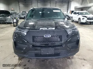 2022 Ford Police Interceptor Utility with VIN 1FM5K8ABXNGB59360, listed as a Copart auction lot 44747025 with 58,260 mi miles and Salvage Title. Bid and sale history available at carsss.com. Image 5.
