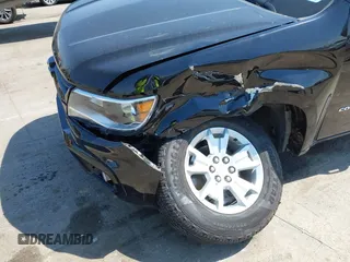 2021 Chevrolet Colorado 2WD LT z VIN 1GCGSCEN1M1221153, wystawiony jako IAAI lot #42056068 z przebiegiem 79 310 mil mil oraz . Historia ofert i sprzedaży dostępna na DreamBid. Obrazek 6.