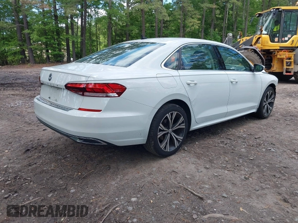 2021 Volkswagen Passat SE with VIN 1VWSA7A38MC014396, listed as a IAAI auction lot 42201818 with 62,193 mi miles and . Bid and sale history available at DreamBid. Image 4.