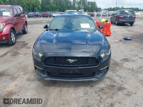 2016 Ford Mustang V6 z VIN 1FA6P8AM8G5251387, wystawiony jako IAAI lot #42231334 z przebiegiem 104 618 mil mil oraz . Historia ofert i sprzedaży dostępna na DreamBid. Obrazek 12.