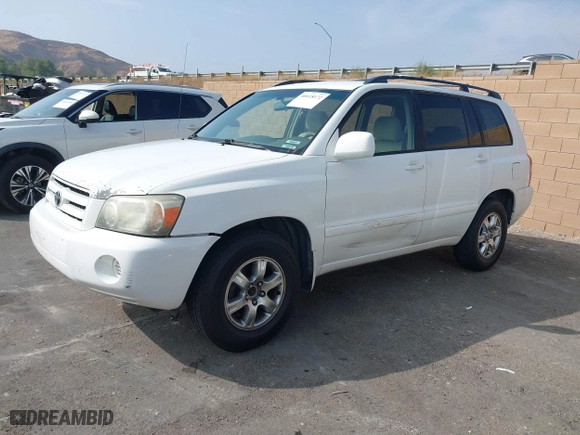 2006 Toyota Highlander w/3rd Row with VIN JTEDP21A460117651, listed as a IAAI auction lot 40618172 with 218,563 mi miles. Bid and sale history available at carsss.com. Image 17.