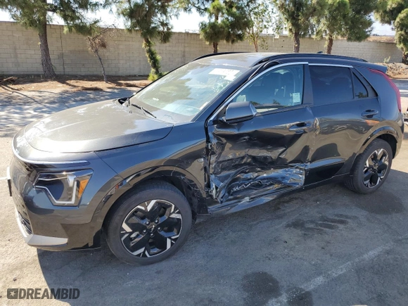 2023 Kia Niro EV Wind with VIN KNDCR3L12P5033815, listed as a Copart auction lot 68583644 with 41,453 mi miles and Salvage Title. Bid and sale history available at carsss.com. Image 1.