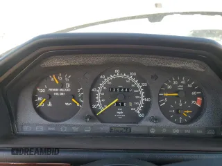 1994 Mercedes-Benz E Class with VIN WDBEA66E0RC089491, listed as a Copart auction lot 45417885 with 135,449 mi miles and Salvage Title. Bid and sale history available at carsss.com. Image 9.
