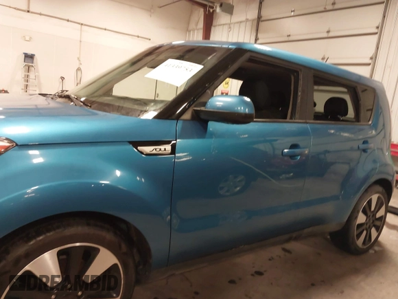 2016 Kia Soul + z VIN KNDJP3A51G7386182, wystawiony jako IAAI lot #41339753 z przebiegiem 144 526 mil mil oraz . Historia ofert i sprzedaży dostępna na DreamBid. Obrazek 14.
