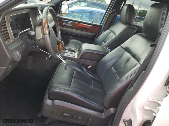 2012 Lincoln Navigator with VIN 5LMJJ2H55CEL03661, listed as a Copart auction lot 73853264 with 162,191 mi miles and Non Repairable. Bid and sale history available at carsss.com. Image 7.