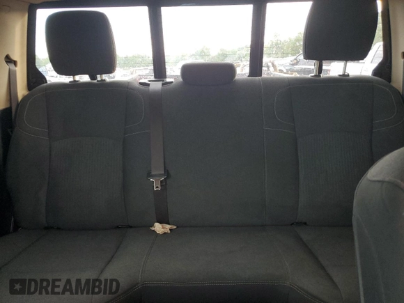 2019 Ram 3500 Tradesman with VIN 3C63RRGL9KG536667, listed as a Copart auction lot 72120564 with 306,299 mi miles and Clean Title. Bid and sale history available at carsss.com. Image 10.