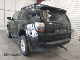 2017 Toyota 4Runner SR5 with VIN JTEBU5JR3H5412625, listed as a IAAI auction lot 41890217 with 34,717 mi miles and . Bid and sale history available at DreamBid. Image 3.