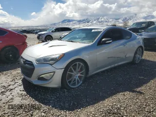 2014 Hyundai Genesis Coupe 3.8 Ultimate with VIN KMHHU6KJ9EU116129, listed as a Copart auction lot 48736775 with 118,779 mi miles and Salvage Title. Bid and sale history available at carsss.com. Image 1.