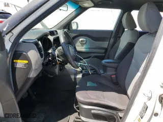 2015 Kia Soul with VIN KNDJN2A26F7150437, listed as a Copart auction lot 53821975 with 151,544 mi miles and Clean Title. Bid and sale history available at carsss.com. Image 7.