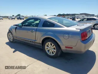 2007 Ford Mustang Deluxe z VIN 1ZVFT80N375232811, wystawiony jako Copart lot #57910365 z przebiegiem 162 721 mil mil oraz Szkoda całkowita • Salvage title. Historia ofert i sprzedaży dostępna na DreamBid. Obrazek 2.
