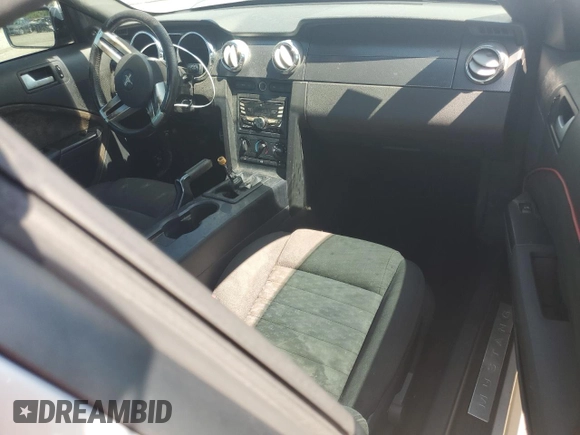 2007 Ford Mustang GT Deluxe with VIN 1ZVHT82H375255005, listed as a Copart auction lot 64924925 with 128,134 mi miles and Clean title. Bid and sale history available at DreamBid. Image 8.