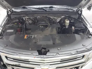 2017 Chevrolet Suburban Premier with VIN 1GNSKJKC0HR179235, listed as a IAAI auction lot 41301181 with 131,698 mi miles. Bid and sale history available at carsss.com. Image 10.