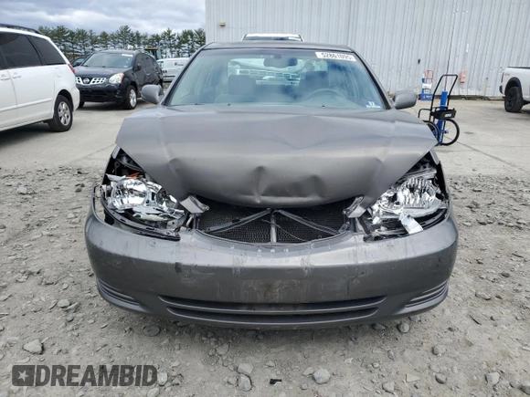 2004 Toyota Camry LE with VIN 4T1BE32K24U900340, listed as a Copart auction lot 52861095 with 92,694 mi miles and Salvage Title. Bid and sale history available at carsss.com. Image 5.