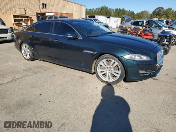 2016 Jaguar XJ Portfolio with VIN SAJWA2G71G8V94388, listed as a Copart auction lot 88039335 with Not provided miles and Clean title. Bid and sale history available at DreamBid. Image 4.