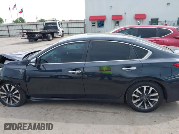 2017 Nissan Altima SV with VIN 1N4AL3AP5HC111300, listed as a IAAI auction lot 41884846 with 96,717 mi miles and . Bid and sale history available at DreamBid. Image 15.