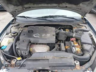 2003 Nissan Altima S with VIN 1N4AL11D33C265538, listed as a IAAI auction lot 42082079 with 180,138 mi miles. Bid and sale history available at carsss.com. Image 10.