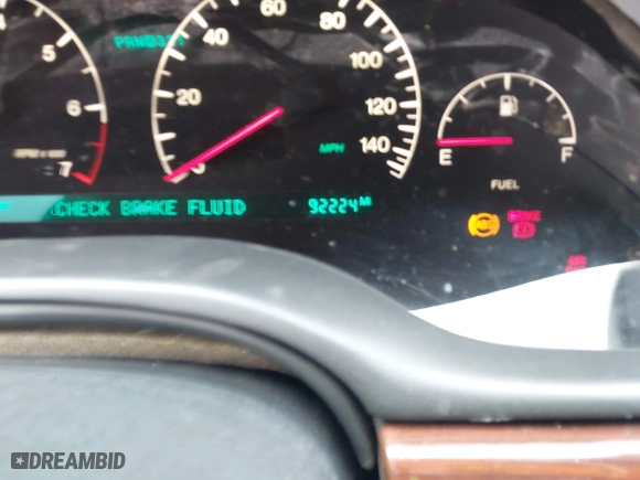 2002 Cadillac Seville Touring STS with VIN 1G6KY54982U239673, listed as a IAAI auction lot 41657709 with 92,224 mi miles. Bid and sale history available at carsss.com. Image 7.