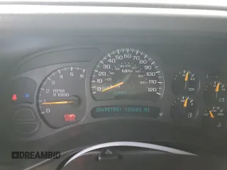 2004 Chevrolet Suburban LT with VIN 3GNEC16T34G267226, listed as a Copart auction lot 47104825 with 128,683 mi miles and Salvage Title. Bid and sale history available at carsss.com. Image 9.