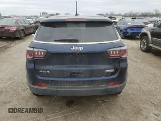 2018 Jeep Compass Latitude with VIN 3C4NJDBB6JT138932, listed as a Copart auction lot 44770095 with 109,540 mi miles and Salvage Title. Bid and sale history available at DreamBid. Image 6.