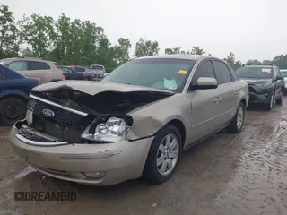 2005 Ford Five Hundred SEL z VIN 1FAFP24145G140044, wystawiony jako IAAI lot #42457383 z przebiegiem 196 564 mil mil oraz . Historia ofert i sprzedaży dostępna na DreamBid. Obrazek 17.