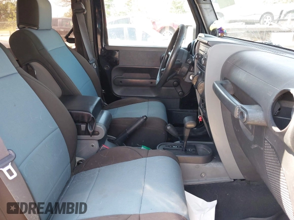 2007 Jeep Wrangler X с VIN 1J4FA24187L160975, выставлен на аукционе IAAI как лот 42488101 с пробегом 124 489 миль миль и . История ставок и продаж доступна на DreamBid. Изображение 5.
