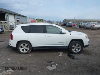 2015 Jeep Compass High Altitude Edition with VIN 1C4NJDEB6FD269920, listed as a IAAI auction lot 41709213 with 162,633 mi miles. Bid and sale history available at carsss.com. Image 14.