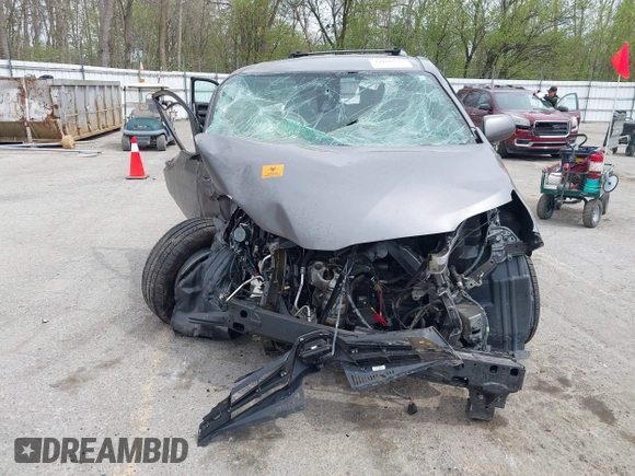 2018 Toyota Sienna LE Auto Access Seat with VIN 5TDKZ3DC7JS940573, listed as a IAAI auction lot 42166237 with Not provided miles and . Bid and sale history available at DreamBid. Image 12.