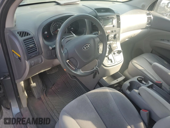 2009 Kia Sedona LX with VIN KNDMB233896315104, listed as a Copart auction lot 74995564 with 210,916 mi miles and Salvage Title. Bid and sale history available at carsss.com. Image 8.