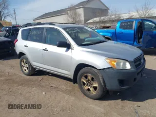 2009 Toyota RAV4 with VIN JTMBF33VX9D021198, listed as a IAAI auction lot 41787264 with 162,277 mi miles. Bid and sale history available at carsss.com. Image 1.