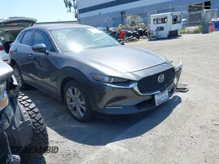 2021 Mazda CX-30 Select z VIN 3MVDMABL3MM233701, wystawiony jako IAAI lot #42086778 z przebiegiem Nie podano mil oraz . Historia ofert i sprzedaży dostępna na DreamBid. Obrazek 1.