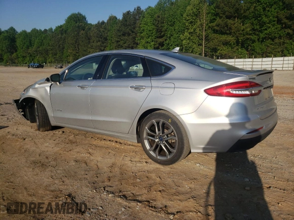 2019 Ford Fusion Titanium with VIN 3FA6P0RU6KR220943, listed as a Copart auction lot 49444833 with 42,622 mi miles and . Bid and sale history available at DreamBid. Image 2.