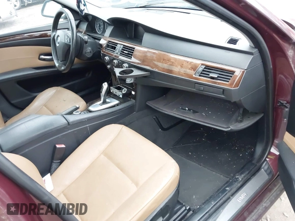 2010 BMW 5 Series 528i with VIN WBANU5C50AC442367, listed as a IAAI auction lot 41927679 with Not Provided miles and . Bid and sale history available at carsss.com. Image 5.