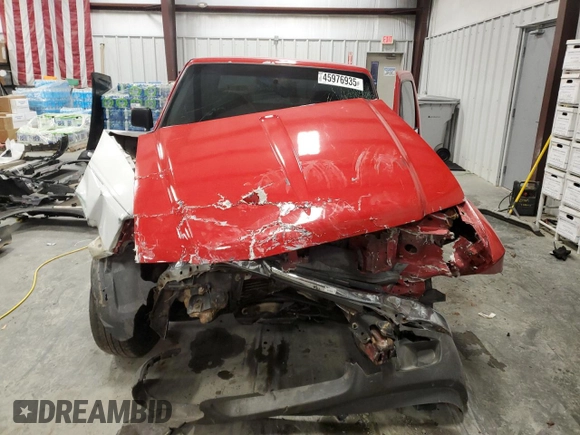 2001 Ford Ranger XL with VIN 1FTYR10C41TA29039, listed as a Copart auction lot 45976935 with 303,620 mi miles and Salvage title. Bid and sale history available at DreamBid. Image 5.