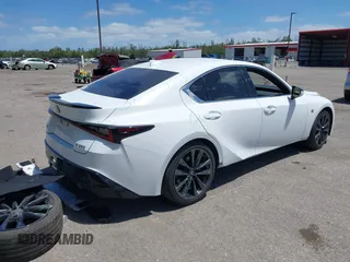 2021 Lexus IS 350 F Sport z VIN JTHGZ1B20M5043799, wystawiony jako IAAI lot #42155263 z przebiegiem 71 587 mil mil oraz . Historia ofert i sprzedaży dostępna na DreamBid. Obrazek 4.