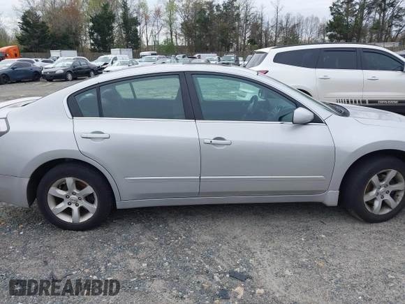 2009 Nissan Altima S with VIN 1N4AL21E69C139021, listed as a IAAI auction lot 41909983 with 181,545 mi miles and . Bid and sale history available at DreamBid. Image 13.