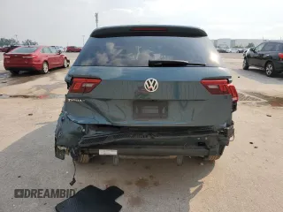 2019 Volkswagen Tiguan S z VIN 3VV1B7AX6KM146889, wystawiony jako Copart lot #51998315 z przebiegiem 69 649 mil mil oraz Nie do naprawy. Historia ofert i sprzedaży dostępna na DreamBid. Obrazek 6.