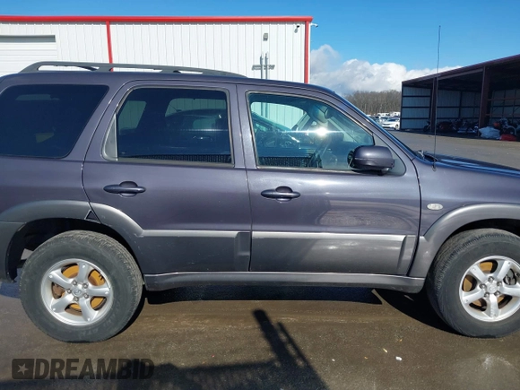 2006 Mazda Tribute LX with VIN 4F2YZ94166KM15756, listed as a IAAI auction lot 41448862 with 101,862 mi miles and . Bid and sale history available at DreamBid. Image 13.