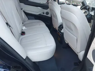 2017 BMW X5 sDrive35i with VIN 5UXKR2C53H0U21044, listed as a IAAI auction lot 41946564 with 54,585 mi miles. Bid and sale history available at carsss.com. Image 8.