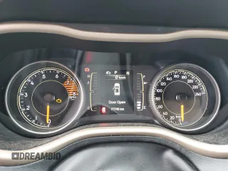 2018 Jeep Cherokee Latitude with VIN 1C4PJLCX9JD511710, listed as a Copart auction lot 49984255 with 77,745 mi miles and Salvage title. Bid and sale history available at DreamBid. Image 9.