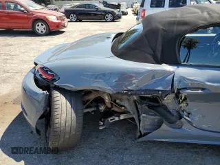 2018 Porsche 718 Boxster z VIN WP0CA2A83JS210673, wystawiony jako Copart lot #64289503 z przebiegiem 43 663 mil mil oraz . Historia ofert i sprzedaży dostępna na DreamBid. Obrazek 10.