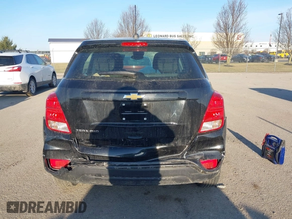 2020 Chevrolet Trax LS with VIN KL7CJNSB8LB092115, listed as a IAAI auction lot 41772466 with 40,933 mi miles. Bid and sale history available at carsss.com. Image 16.