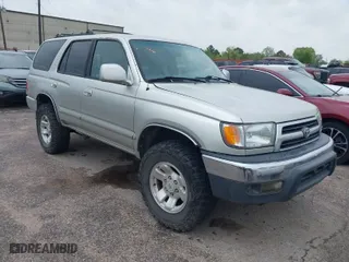 2000 Toyota 4Runner SR5 with VIN JT3HN86R1Y0301238, listed as a IAAI auction lot 41896529 with 317,095 mi miles. Bid and sale history available at carsss.com. Image 1.