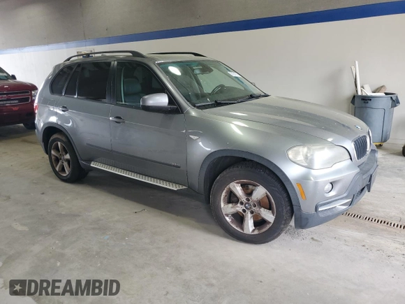 2008 BMW X5 3.0si with VIN 5UXFE43598L001943, listed as a Copart auction lot 51587975 with 167,836 mi miles and Clean Title. Bid and sale history available at carsss.com. Image 4.