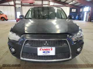 2010 Mitsubishi Outlander GT with VIN JA4JT5AX0AZ002388, listed as a Copart auction lot 50948915 with 175,633 mi miles and Clean Title. Bid and sale history available at carsss.com. Image 5.
