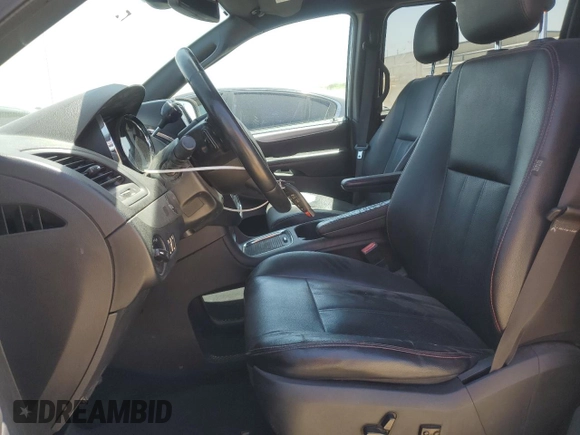 2019 Dodge Grand Caravan GT with VIN 2C4RDGEG1KR658672, listed as a Copart auction lot 52737745 with 216,106 mi miles and Clean Title. Bid and sale history available at DreamBid. Image 7.
