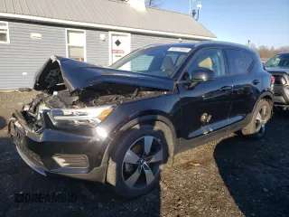 2019 Volvo XC40 Momentum with VIN YV4162XZ9K2007925, listed as a Copart auction lot 63046655 with 11,697 mi miles and Non repairable. Bid and sale history available at DreamBid. Image 1.