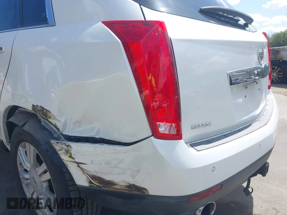 2015 Cadillac SRX Luxury Collection with VIN 3GYFNBE38FS584296, listed as a IAAI auction lot 41950092 with 56,691 mi miles and . Bid and sale history available at carsss.com. Image 6.